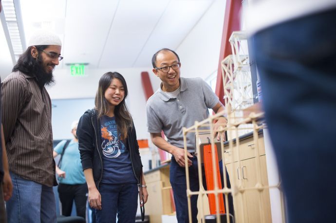 Engineering students with Professor